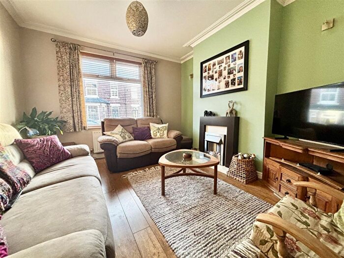 2 Bedroom Terraced House For Sale In Coupland Road, Garforth, Leeds, LS25