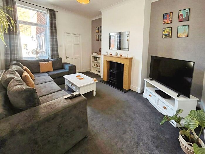 2 Bedroom Flat For Sale In Hyde Street, South Shields, Tyne And Wear, NE33
