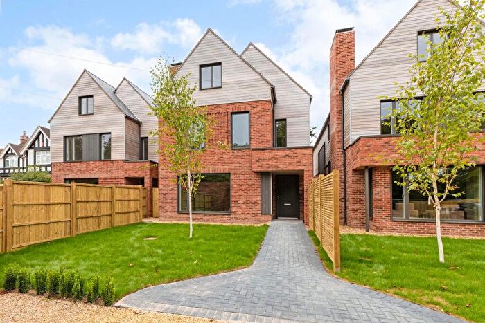 5 Bedroom Detached House For Sale In Radford View, London Road, Liphook, GU30
