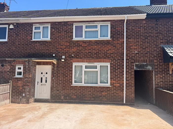 1 Bedroom House Of Multiple Occupation To Rent In Oval Road, Tipton, West Midlands, DY4