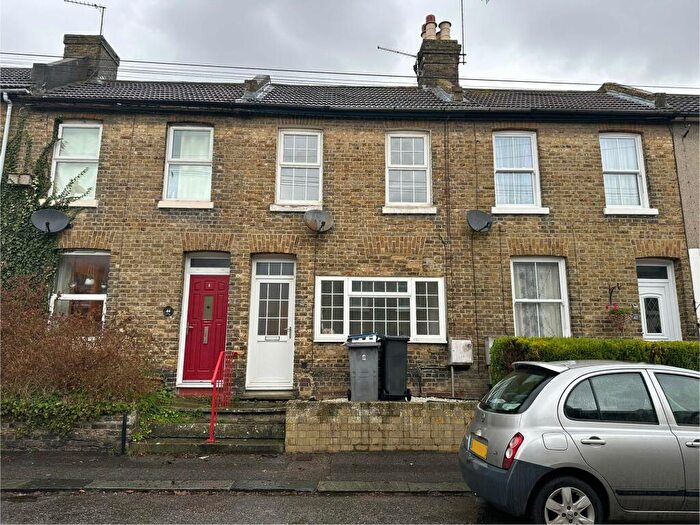 2 Bedroom Terraced House To Rent In Winchelsea Street, Dover, CT17