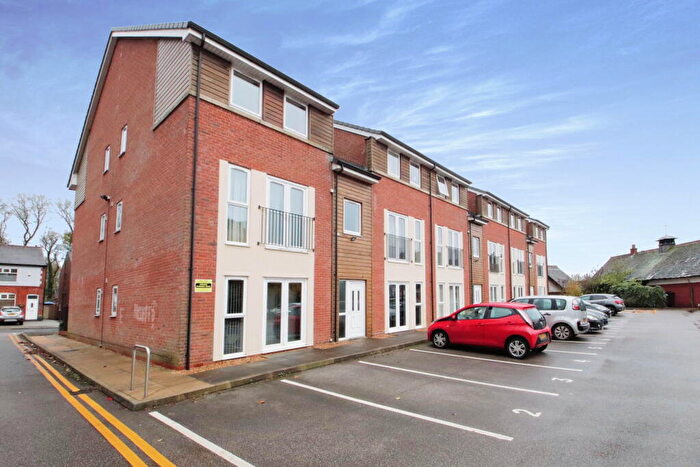 2 Bedroom Flat To Rent In Largo House, Walkden, M28