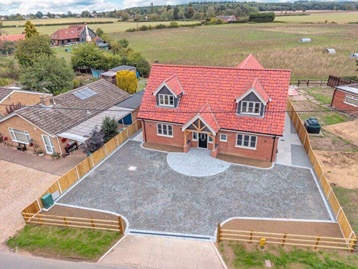 4 Bedroom Detached House For Sale In Felsham Road, Bradfield St. George, IP30