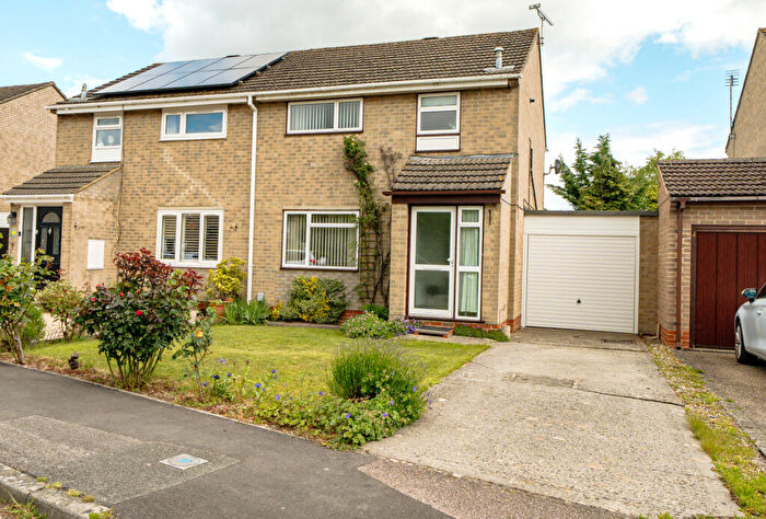 3 Bedroom Semi-Detached House For Sale In Queen Emmas Dyke, Witney, Oxfordshire, OX28
