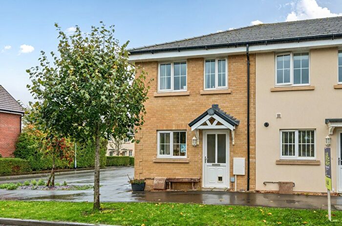 2 Bedroom End Terrace House For Sale In Moyne Drive, Ludgershall, Andover, SP11