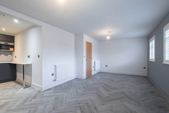 2 Bedroom Apartment To Rent In Buckingham Court, Wellington Street, Cheltenham, GL50
