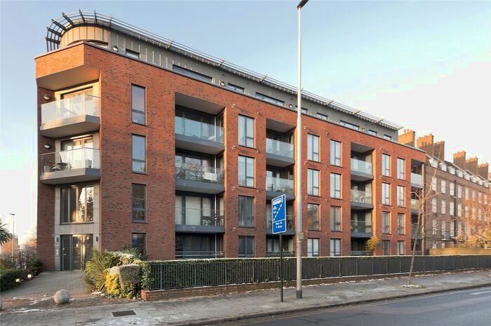 2 Bedroom Flat To Rent In Stewarts Lodge, Stewarts Road, London, SW8