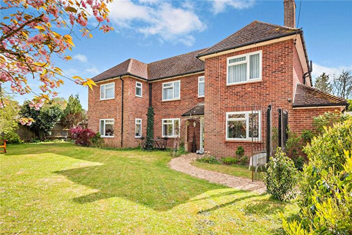 4 Bedroom Detached House For Sale In George Street, Kingsclere, Newbury, Hampshire, RG20