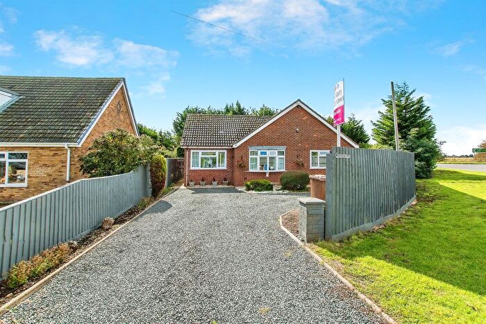 3 Bedroom Detached Bungalow For Sale In Old Main Road, Fosdyke, Boston, PE20