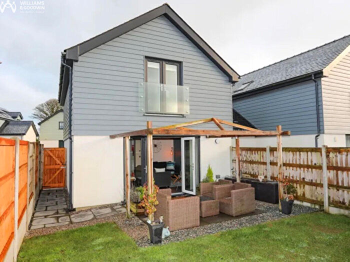 2 Bedroom Detached House For Sale In Parc Delfryn, Brynteg, Anglesey, LL78