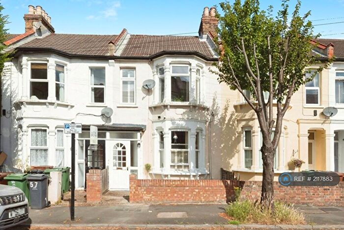 1 Bedroom Flat To Rent In Claude Road, London, E10