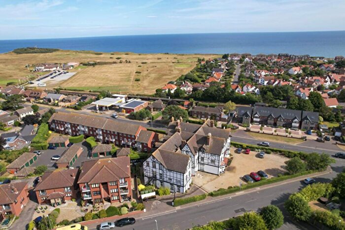 2 Bedroom Flat For Sale In Fully Renovated Ground Floor Apartment In Sheringham, NR26