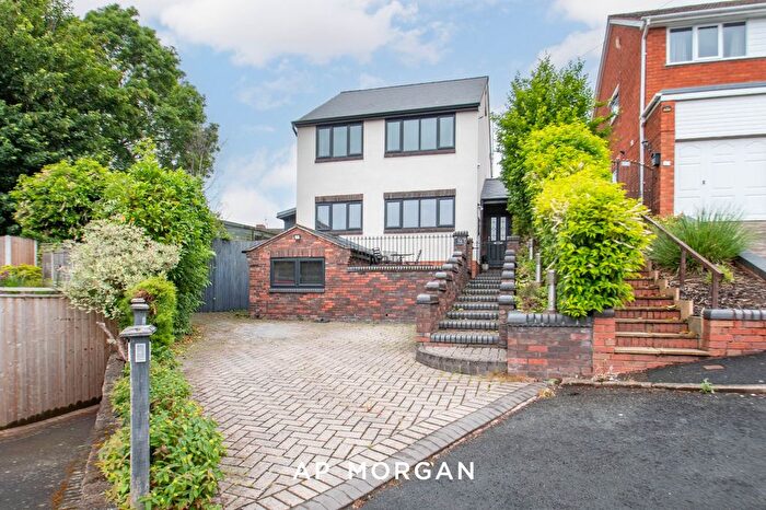 4 Bedroom Detached House For Sale In Cherry Street, Stourbridge, Dudley, West Midlands, DY8