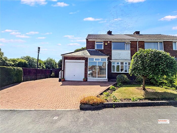 3 Bedroom Semi-Detached House For Sale In Wyndways Drive, Flint Hill, Dipton, DH9