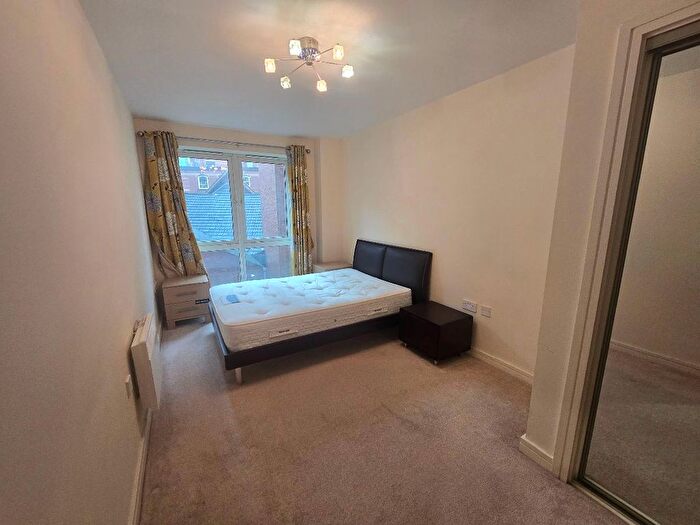 1 Bedroom Flat To Rent In Apartment, Westside Two, Suffolk Street Queensway, Birmingham, B1