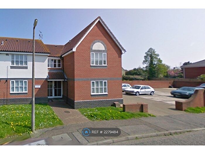 1 Bedroom Flat To Rent In Elizabeth Court, Harwich, CO12