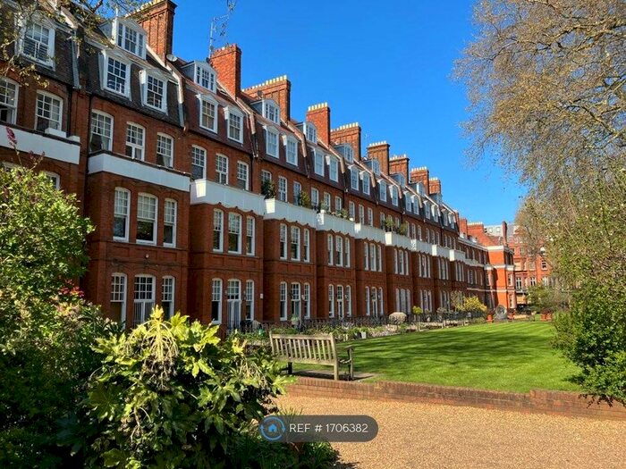 3 Bedroom Flat To Rent In Evelyn Gardens, London, SW7