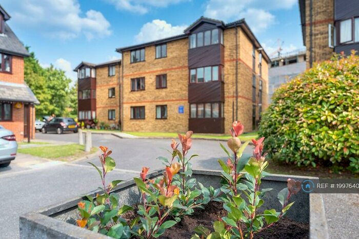 2 Bedroom Flat To Rent In Ashbourne Road, London, CR4