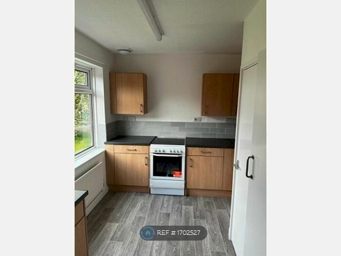 1 Bedroom Flat To Rent In Northfield, Birmingham, B31
