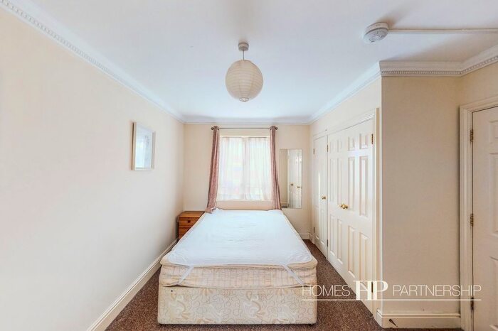 1 Bedroom Property To Rent In Victoria Mews, West Green, RH11