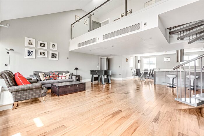 4 Bedroom Flat To Rent In Imperial Wharf, London, SW6