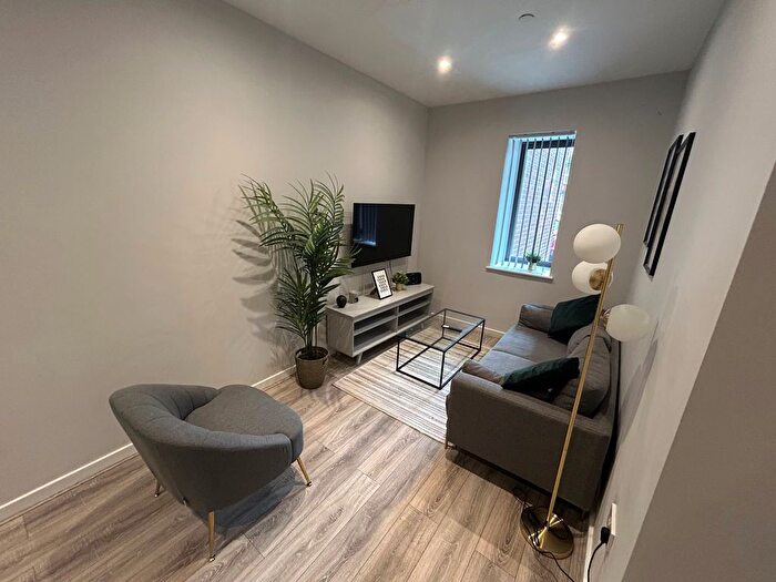 2 Bedroom Property To Rent In Crosby Road North, Liverpool, L22