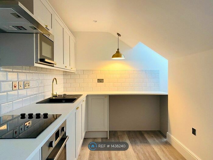 2 Bedroom Flat To Rent In Chelsea Mews, Doncaster, DN1