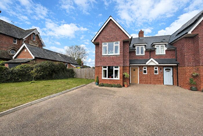 4 Bedroom Semi Detached House For Sale In Staplehurst, Kent, TN12