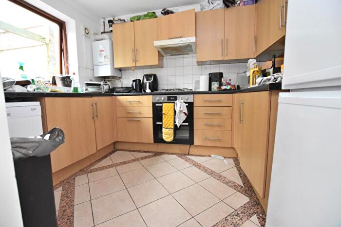 7 Bedroom Terraced House To Rent In Tyndalls Park Mews, Kingsdown, BS2