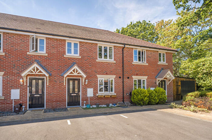3 Bedroom Terraced House For Sale In Prospect Road, Bitterne, Southampton, Hampshire, SO19