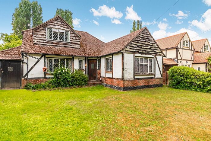 4 Bedroom Bungalow For Sale In Ockham Road North, West Horsley, Leatherhead, KT24