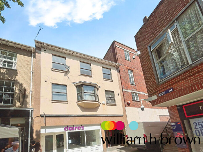 2 Bedroom Apartment To Rent In Trinity Sqaure, Colchester, CO1