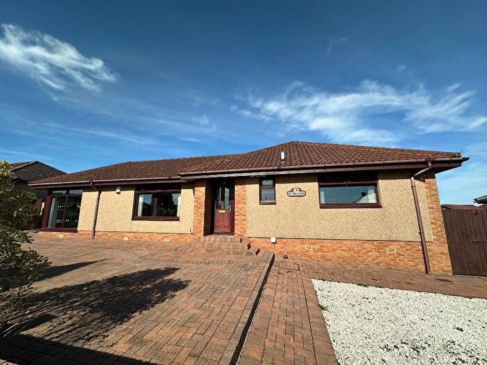 3 Bedroom Detached Bungalow For Sale In Byreside, EH47