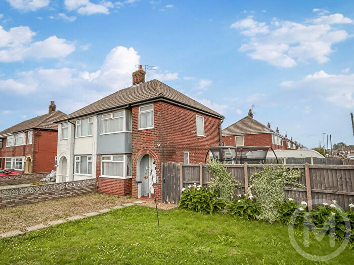 3 Bedroom Semi Detached House For Sale In Ashfield Road, Bispham, Blackpool, FY2