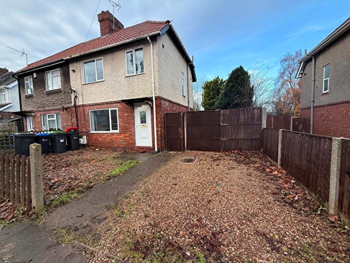 3 Bedroom House To Rent In Croft Avenue, NG15