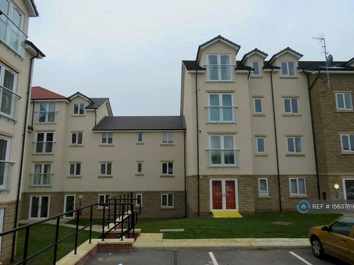 2 Bedroom Flat To Rent In Fitzalan Road, Sheffield, S13