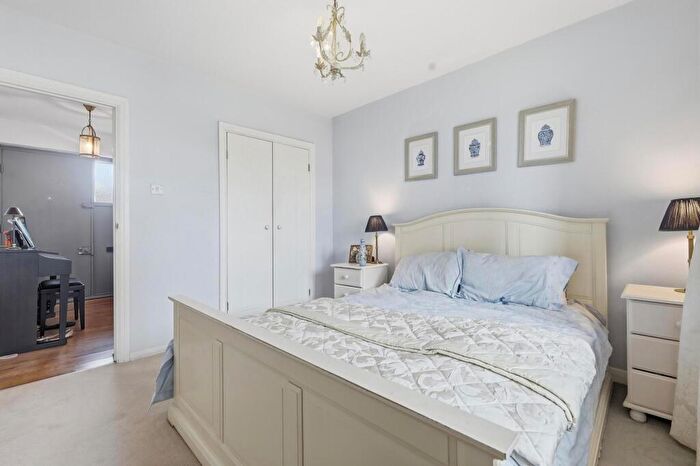 2 Bedroom Flat For Sale In Anderson Road, Hackney, E9 - Photo 8