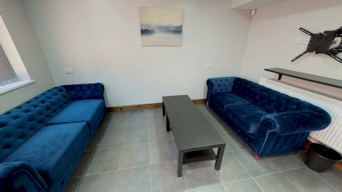 5 Bedroom House To Rent In Lime Avenue, Dawlish Road, Birmingham, B29