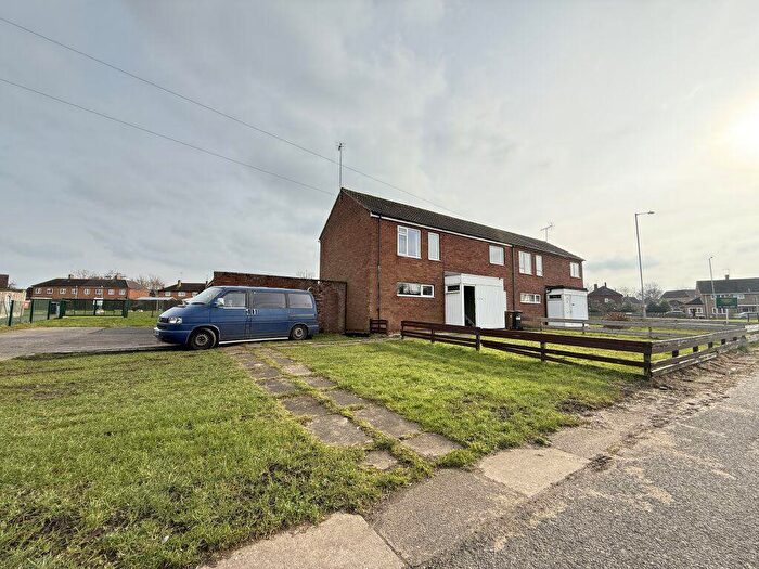 3 Bedroom Semi-Detached House To Rent In Studfall Avenue, Corby, Northants, NN17