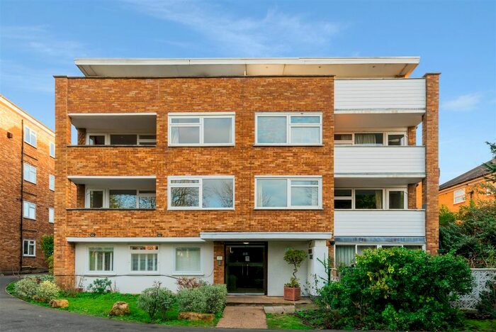 2 Bedroom Flat For Sale In The Downs, West Wimbledon, SW20