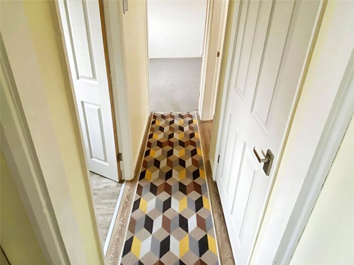 1 Bedroom Flat For Sale In Meadow Street, Nuneaton, Warwickshire, CV11