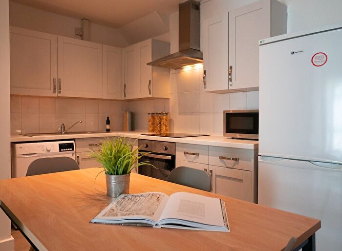 2 Bedroom Terraced House To Rent In Flat, Kensington, Liverpool, L7