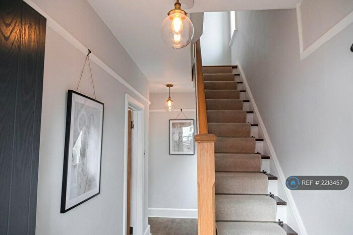 2 Bedroom Detached House To Rent In Buckland Road, Poole, BH12