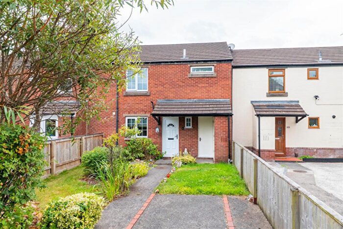3 Bedroom Terraced House For Sale In Alder Close, Leyland, PR26
