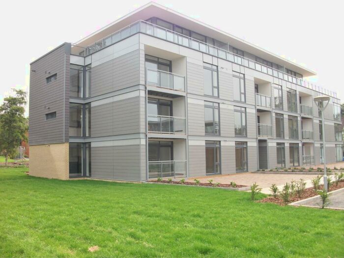 1 Bedroom Flat To Rent In Winchester Court, Newsom Place, St Albans, AL1