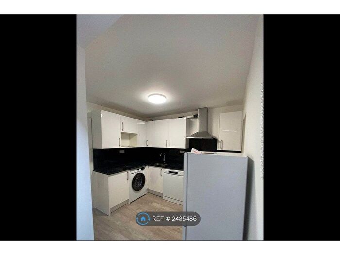 1 Bedroom Flat To Rent In Northumberland Road, Harrow, HA2