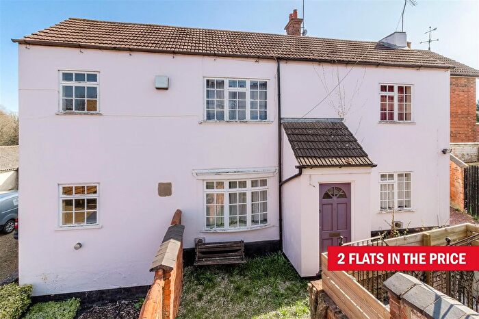 2 Bedroom Flat For Sale In London Road, Wellingborough, NN8