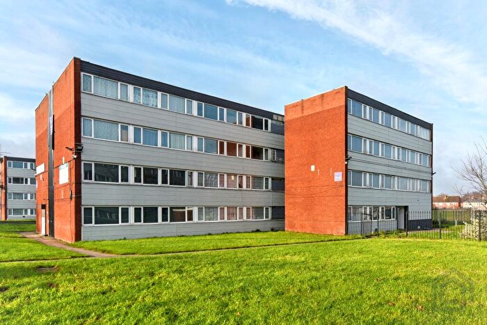 2 Bedroom Flat For Sale In /A Greenlawns, Tipton, DY4