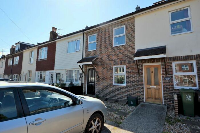 1 Bedroom Maisonette To Rent In Locksway Road, Southsea, PO4