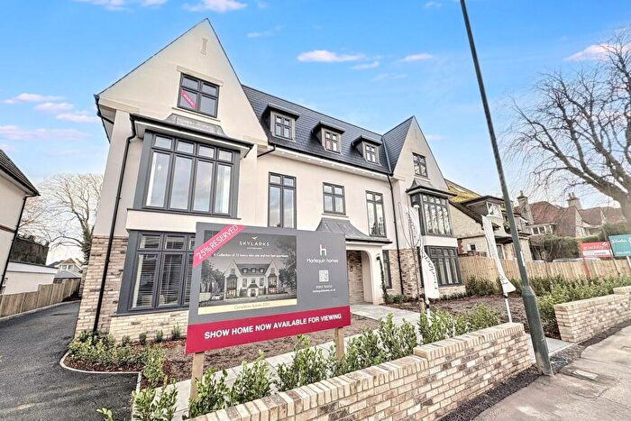 2 Bedroom Flat For Sale In Southbourne, BH6